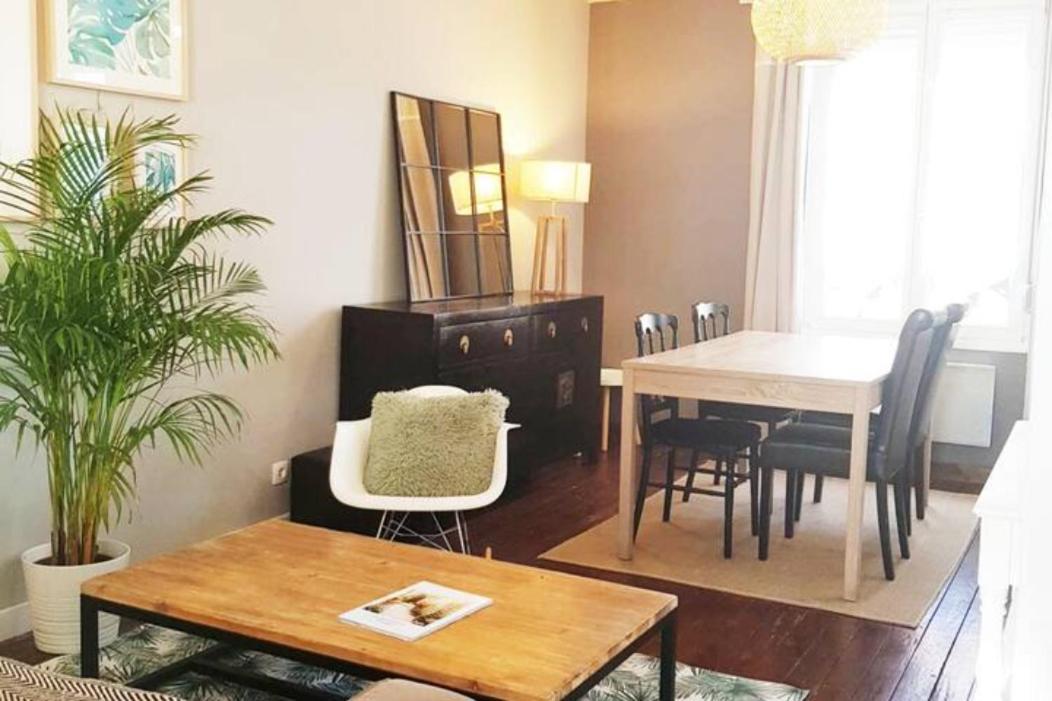 Les Appartements De Champagne Ρενς Εξωτερικό φωτογραφία