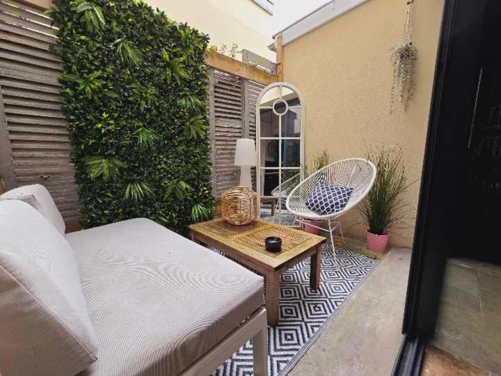 Les Appartements De Champagne Ρενς Εξωτερικό φωτογραφία